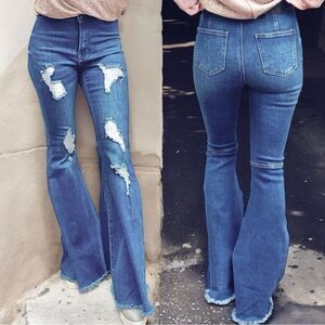 Home Folk/L&B Dallas Distressed Medium Wash Flare Plus Size Jeans NWT